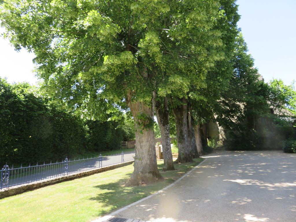 Les Quatre Saisons Bed & Breakfast Moitron-sur-Sarthe Exterior photo