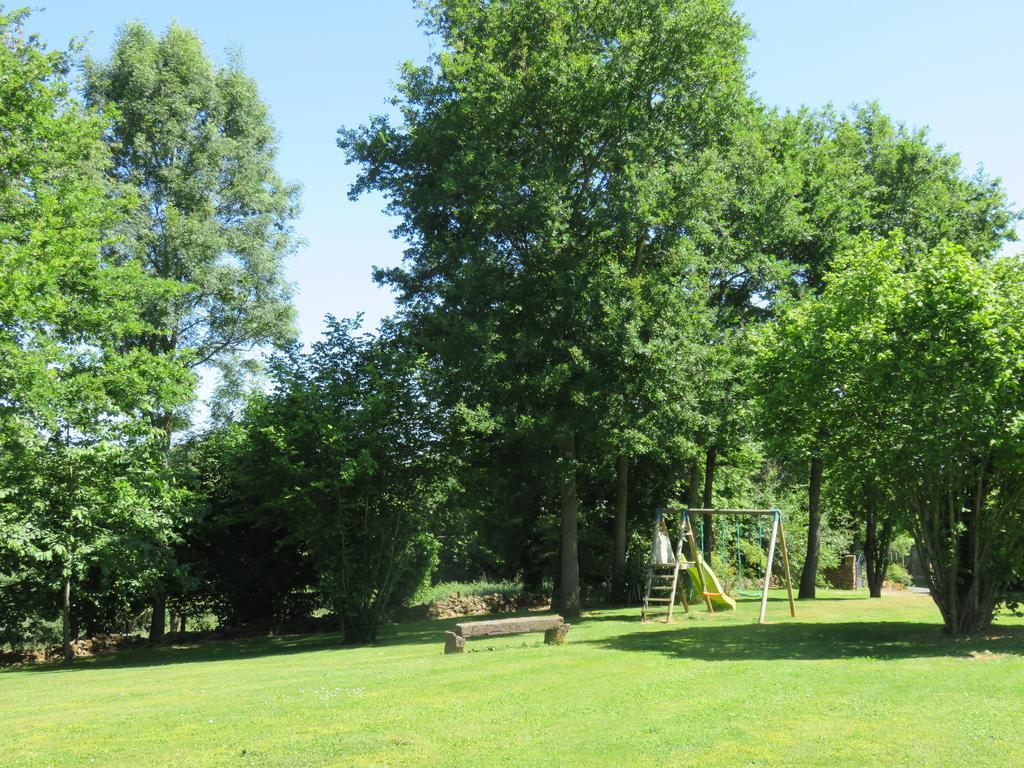 Les Quatre Saisons Bed & Breakfast Moitron-sur-Sarthe Exterior photo