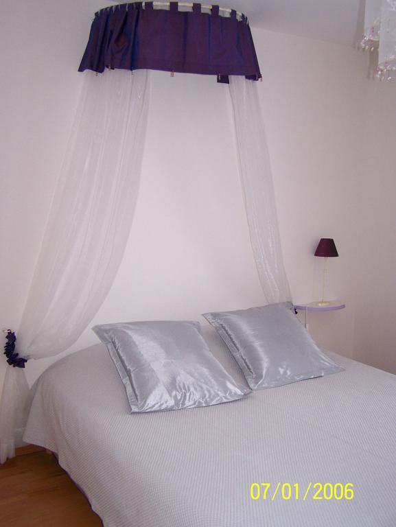 Les Quatre Saisons Bed & Breakfast Moitron-sur-Sarthe Exterior photo